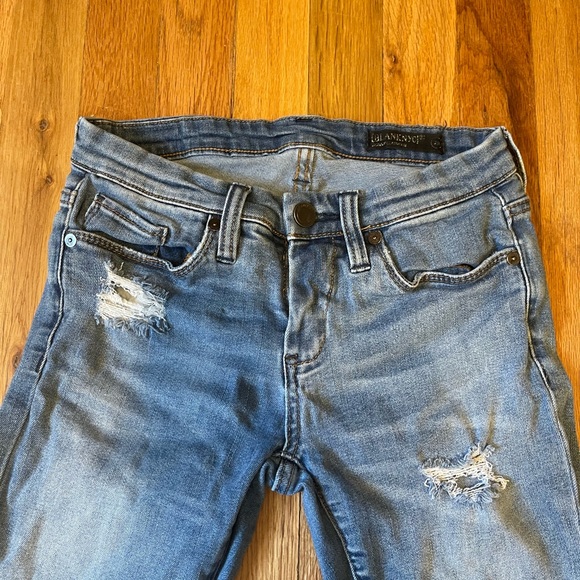 Blanknyc Skinny Classique Jeans, distressed | size 26 - Picture 11 of 15